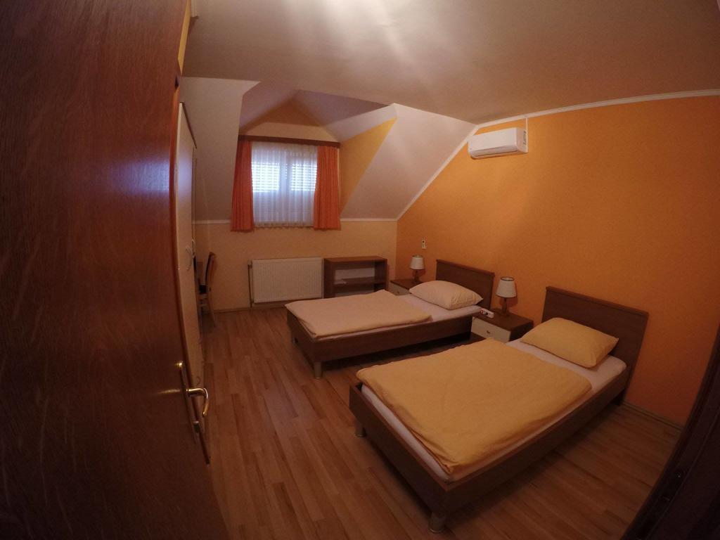 Bed and Breakfast Pansion Rody Gornja Stubica Exterior foto